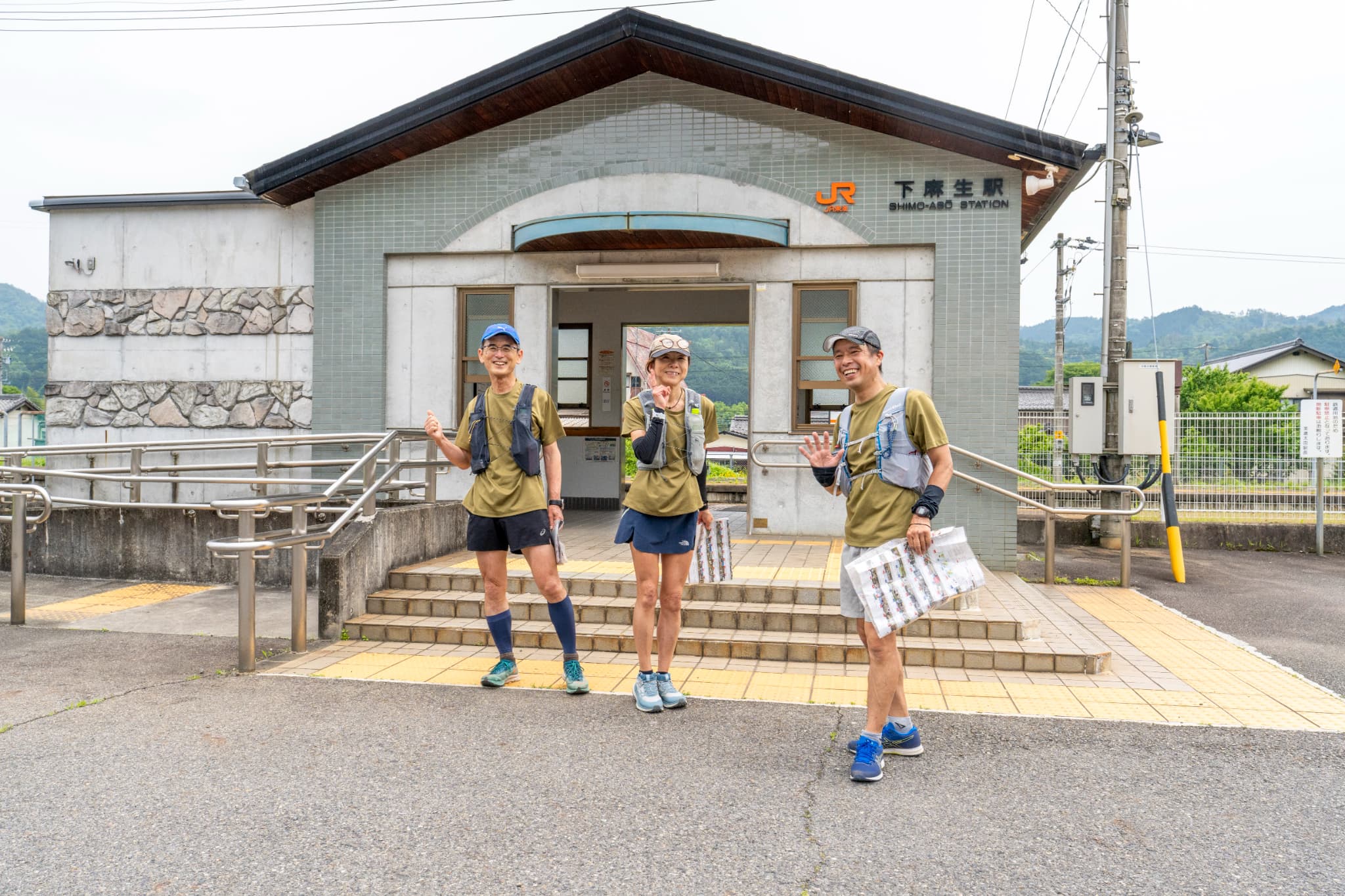 下麻生駅でパチリ